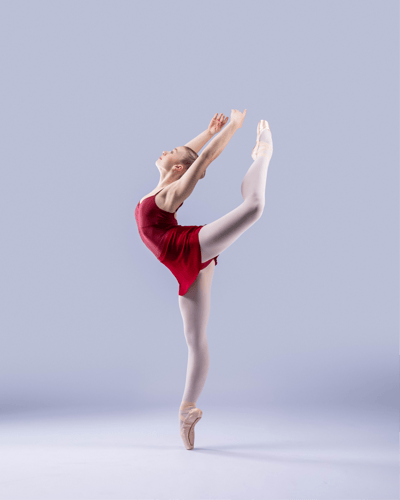 Holly Robinson — Classical dancer, Australia