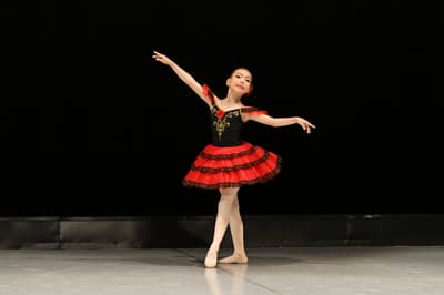 Rio Omura — dancer, Japan