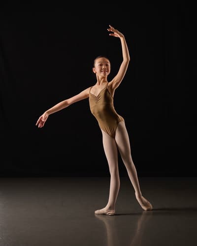 Uta Fujiwara — Classical dancer, Japan