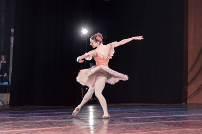 Bruna Cadinelli — dancer