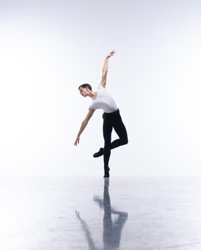 Sergi Suau Gomez — Classical dancer, United Kingdom