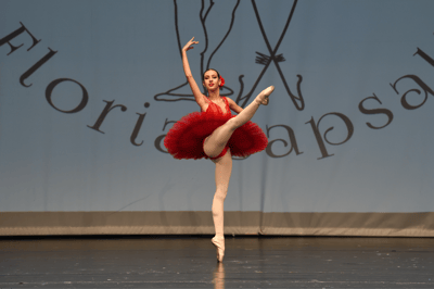 LEANCA IRIS ANA-MARIA — Contemporary dancer, Romania