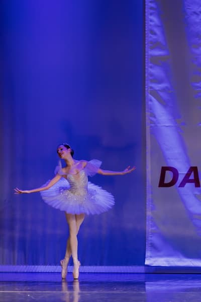 LEANCA IRIS ANA-MARIA — Contemporary dancer, Romania