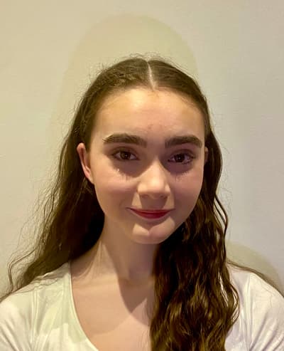 Demi Kerlidis — Classical dancer, Australia