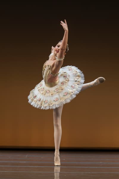 Erin Bowers — Classical dancer, Australia