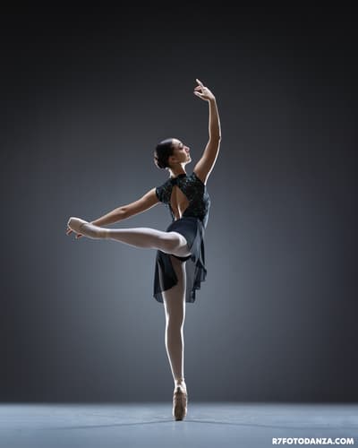 Ginevra Riotto — Classical dancer