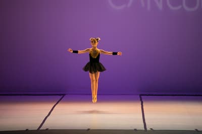 Iria Navarro — Contemporary dancer, Mexico