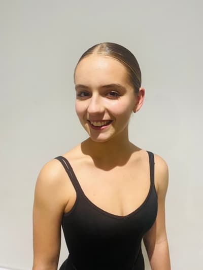 Zara Wenborne — Classical dancer, Australia