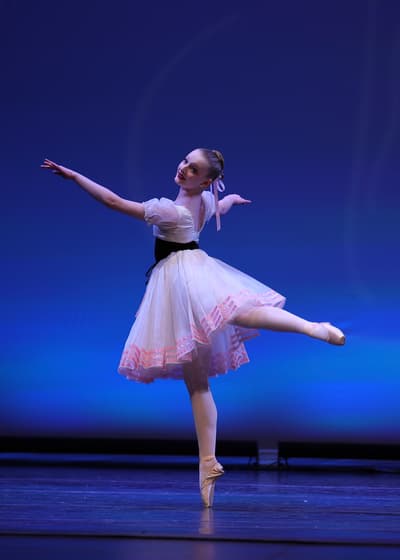 Eliza Gardner — Classical dancer, United States