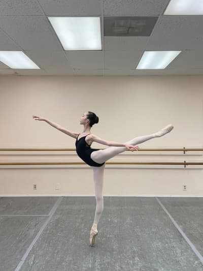 Amelia Chen — Classical dancer, United States