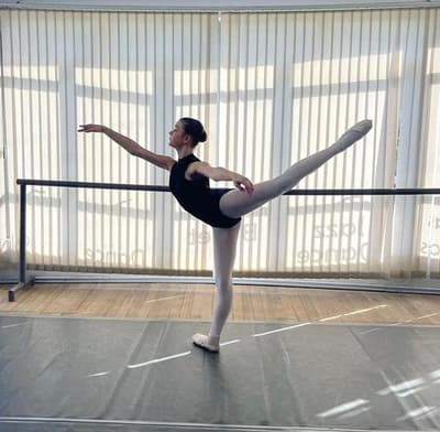 Valentina Scheibe Kirinus — Classical dancer, Brazil