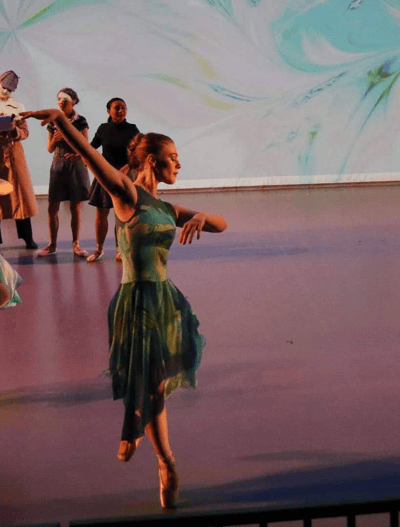 Laurel Larsen — dancer