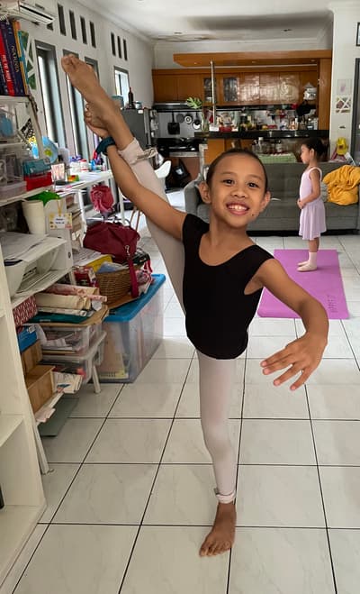 Quinn Shiloh Mangiri — Classical dancer, Indonesia