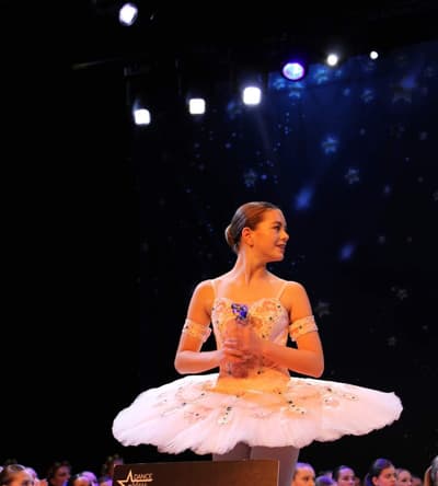 Lore Meers — Classical dancer, Belgium