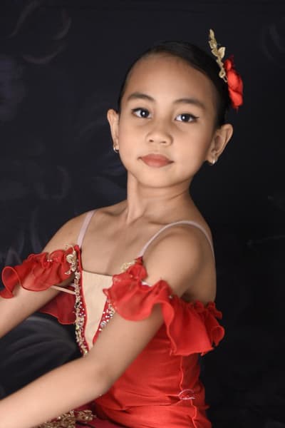 Karalia Hazellie Madjid — Classical dancer, Indonesia