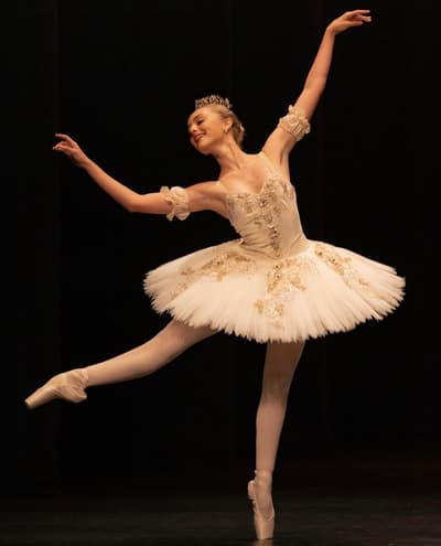 Daisy Sexton — Classical dancer, Australia