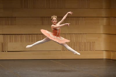Mia Inthavong — Classical dancer, Australia