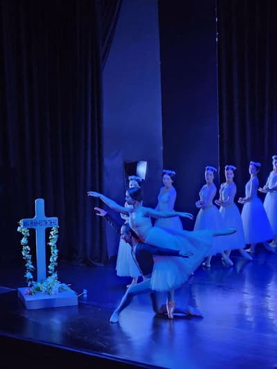 Leah McNally — Classical dancer, United Kingdom