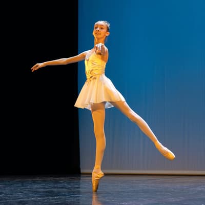Alice Terracher — Classical dancer