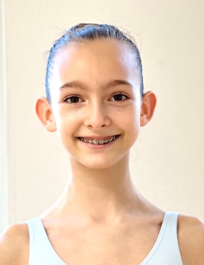 Alice Terracher — Classical dancer
