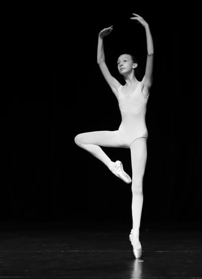 Alice Terracher — Classical dancer