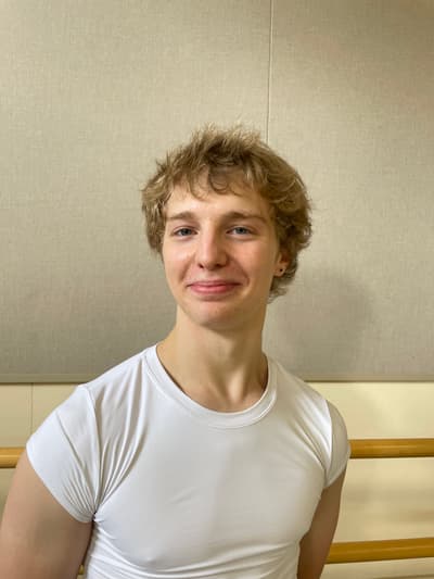 Elliott Mumm — Classical dancer, United States