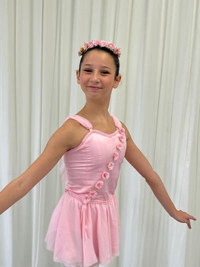 Chloe Bullou — Classical dancer, France