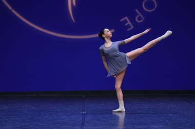 Chloe Bullou — Classical dancer, France