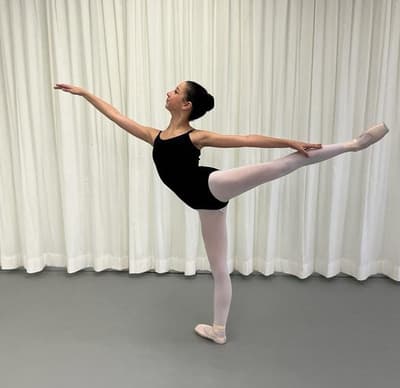 Chloe Bullou — Classical dancer, France
