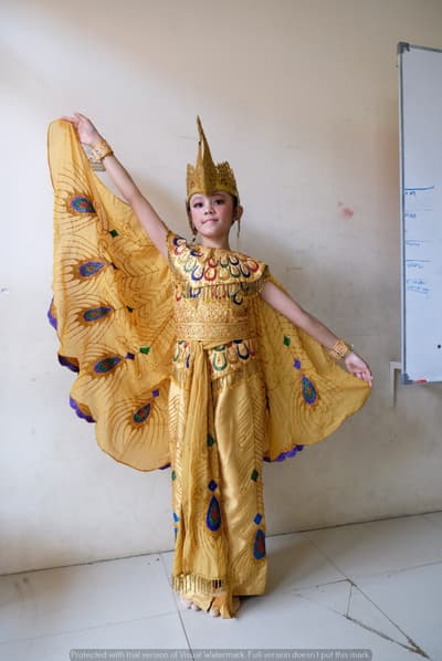 Niskala Aida Hendrian — Classical dancer, Indonesia