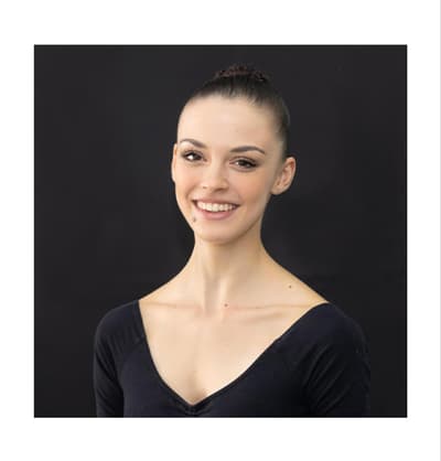 Miren Guarino — Classical dancer, Italy