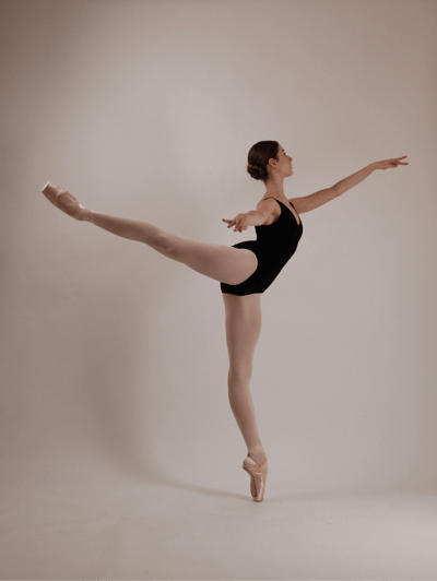 Piera Nicoletti Altimari — Classical dancer