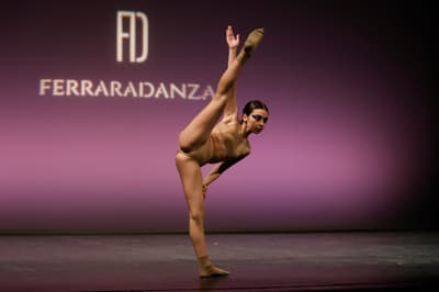 serena di benedetto — Contemporary dancer, Italy