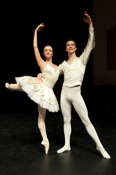 Jevgenija Modan — Classical dancer