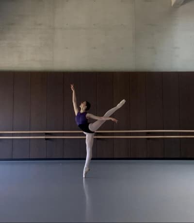 IOANA SAVULESCU — Classical dancer, Romania