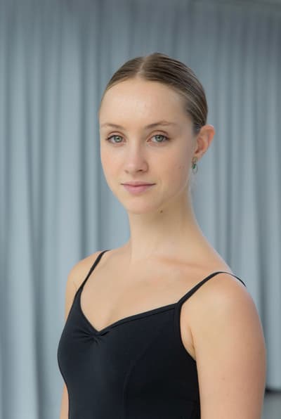 Shani Obadia — Classical dancer, France
