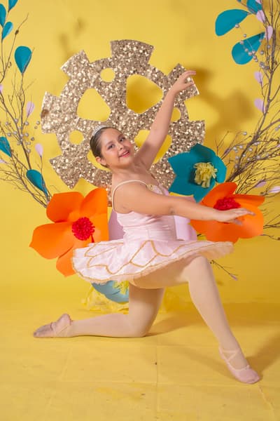 Ximena Elisa Gómez Herrera — Classical dancer