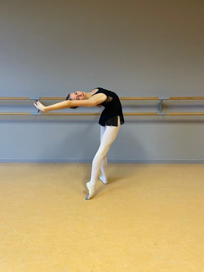 Eva Hammer — Classical dancer, Belgium