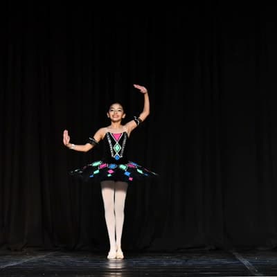 ELENA BORDON — Classical dancer, Argentina