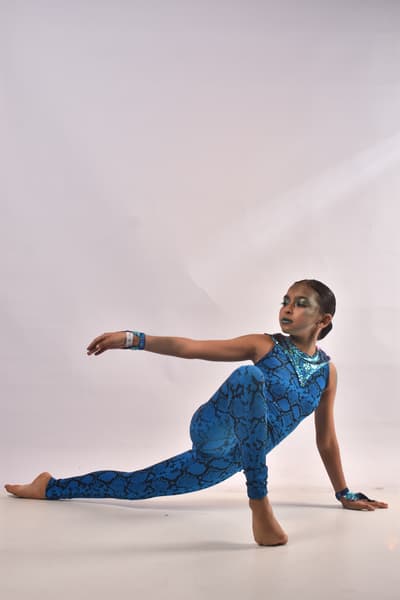 ELENA BORDON — Classical dancer, Argentina