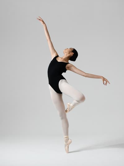 Hana INUKAI — Classical dancer, France