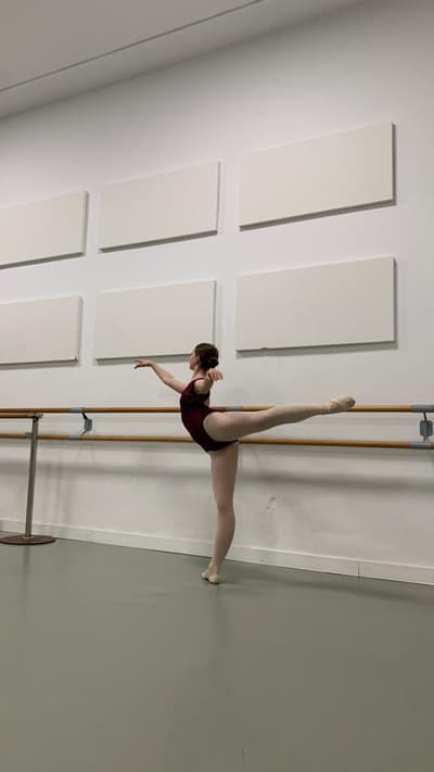 Olga Ulyanoskiy Hereu — Classical dancer, Spain