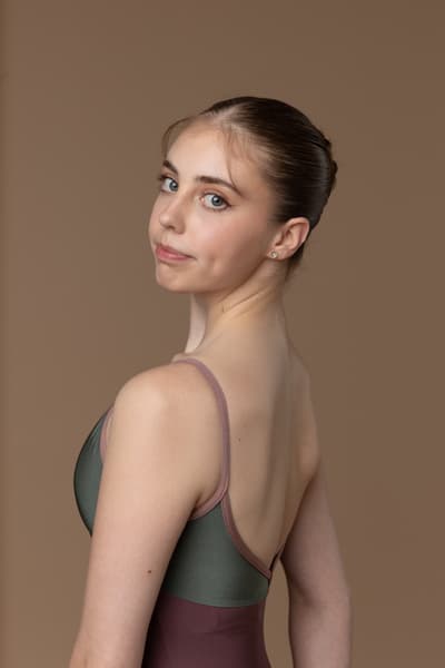 Eva Laing — Classical dancer, United States
