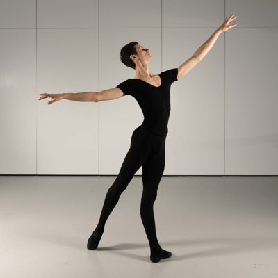 Sébastien URBAN VIDAL — Classical dancer, France