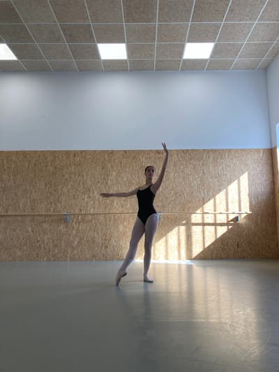 Jana Lopez — Classical dancer, Spain