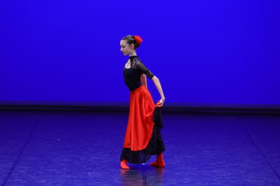 Mara Frunza — Modern dancer, Jersey