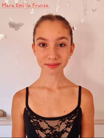 Mara Frunza — Modern dancer, Jersey