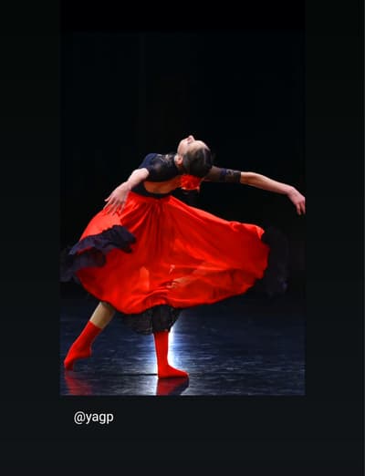 Mara Frunza — Modern dancer, Jersey
