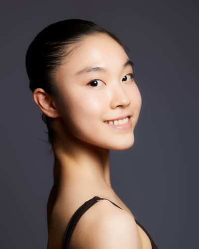 Jihan Jung — Classical dancer, Germany