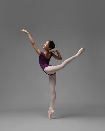 Afina Hiyori Gosla — dancer, United States